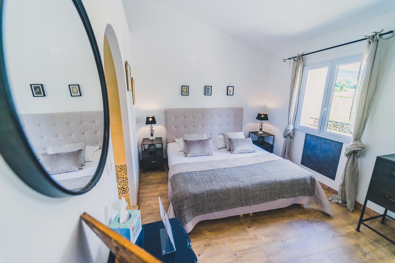 Maison Sadina Séguret Extérieur photo