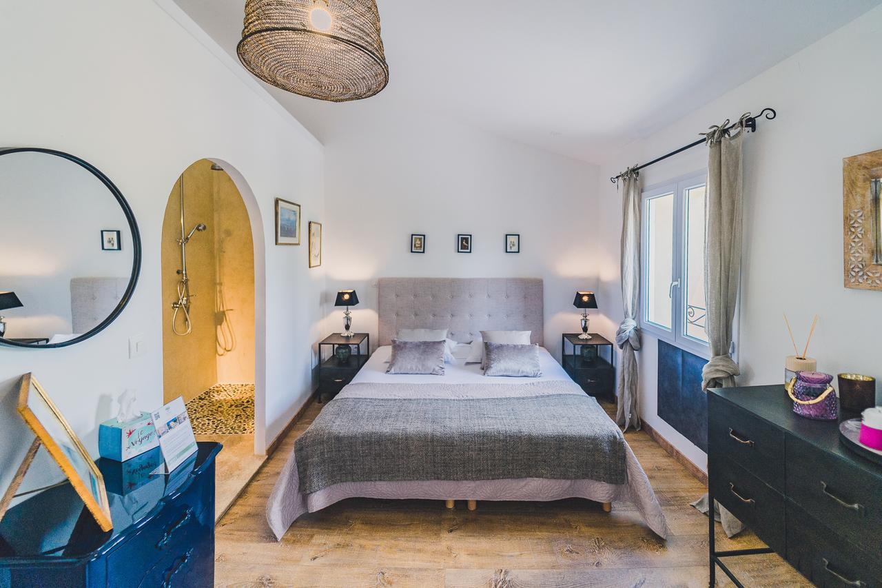 Maison Sadina Séguret Extérieur photo